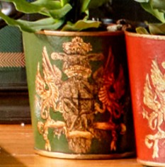 Coat of Arms Planter - Green